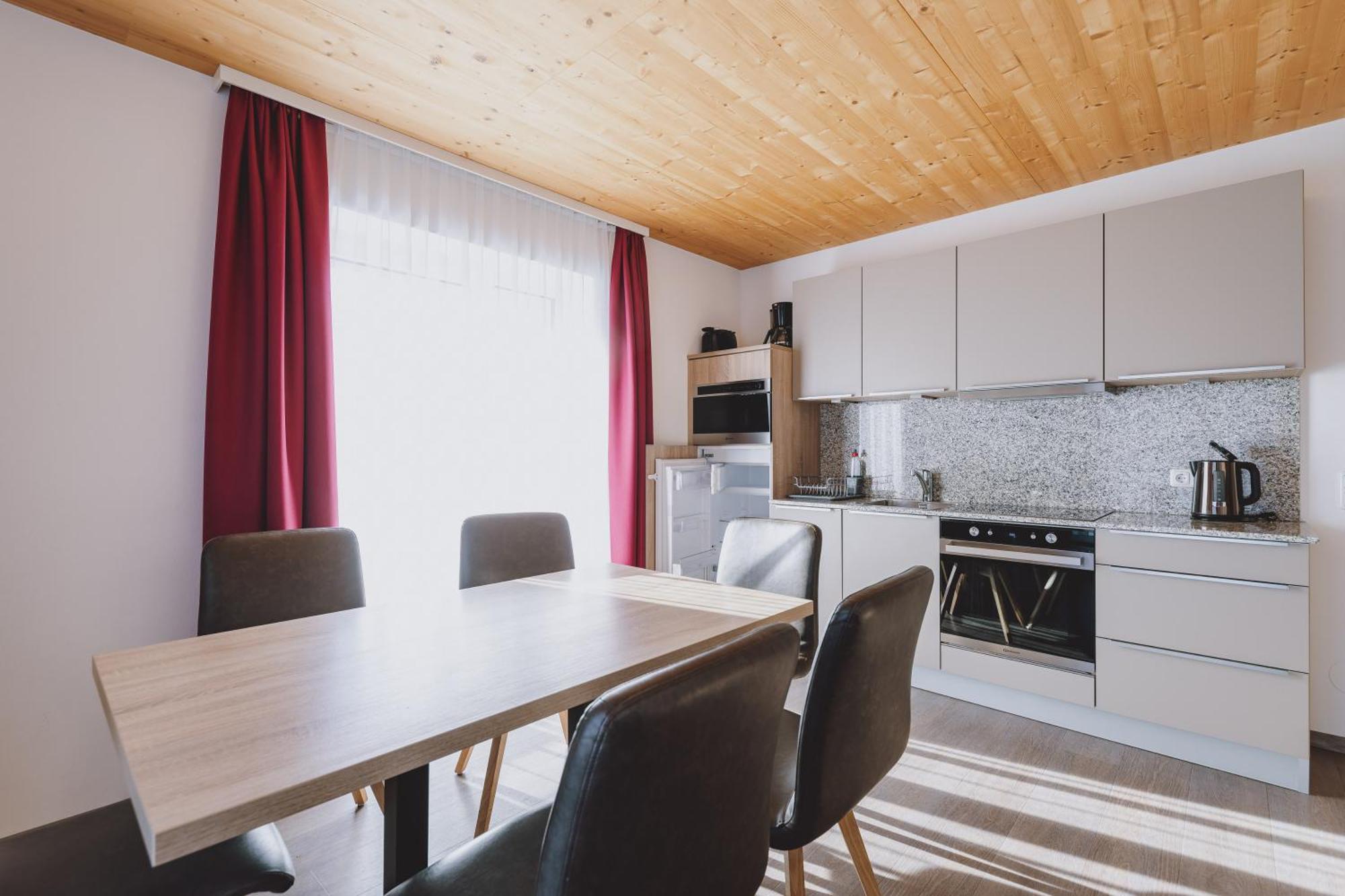 Appartements Sulzer By We Rent, Summercard Included Zell am See Pokój zdjęcie